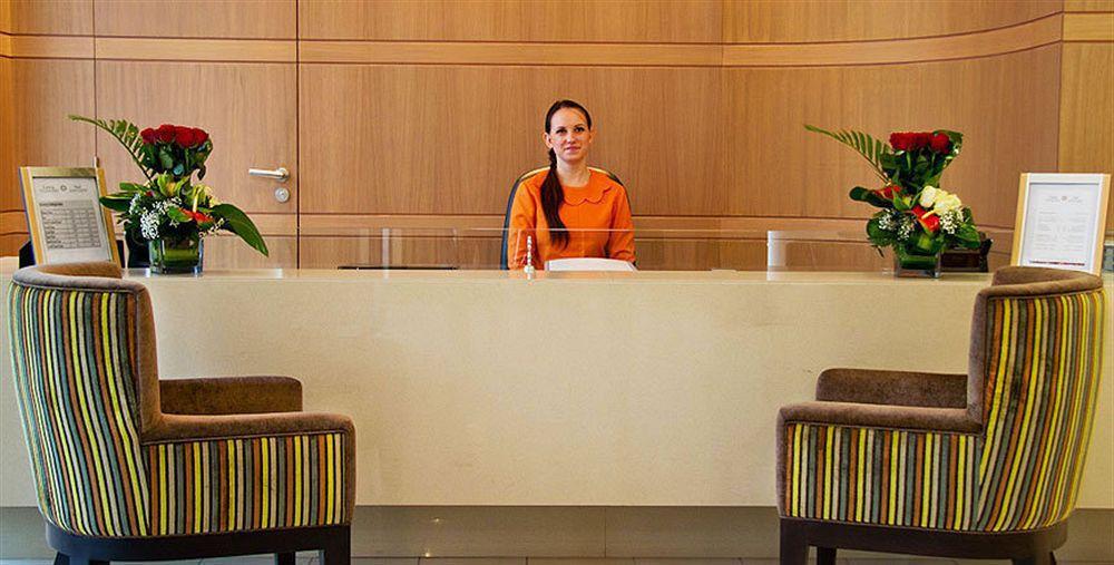 Oaks Liwa Executive Suites Abú Dhabí Exteriér fotografie